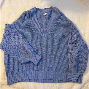 American Eagle sweater size XL light blue